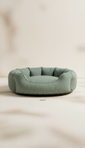 Cama para mascotas verde salvia en tela de diseñador